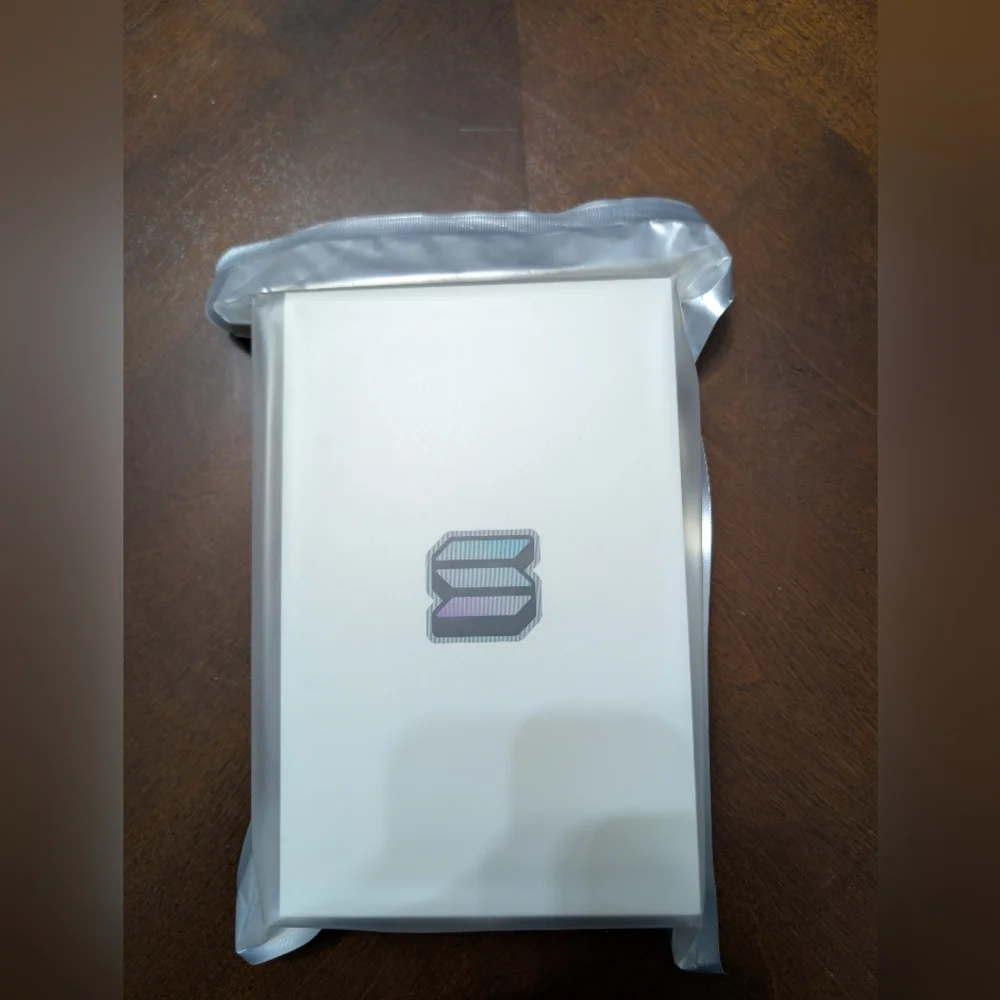 Brand New Sealed Play Solana Gen 1 (PSG1) - Wave 1 Original Purple